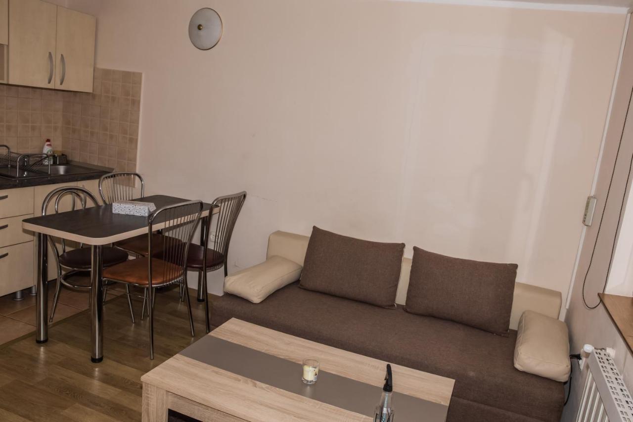 Apartament Beta Apartment Bistriţa Екстериор снимка